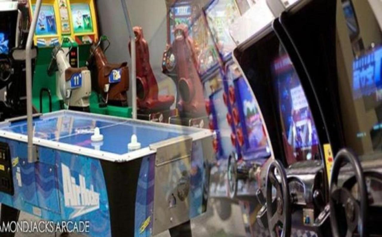 בוסייר סיטי Diamondjacks Casino And Resort מראה חיצוני תמונה